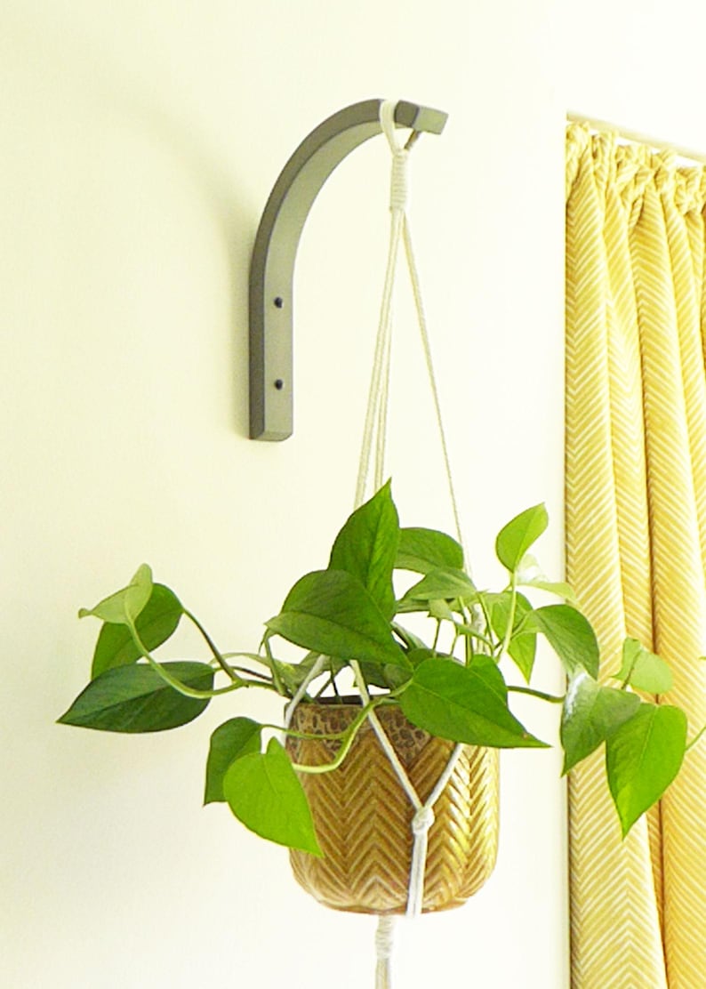 Colgador de madera para plantas: Gancho de pared minimalista para plantas de interior, regalo ideal para amantes de las plantas. imagen 7
