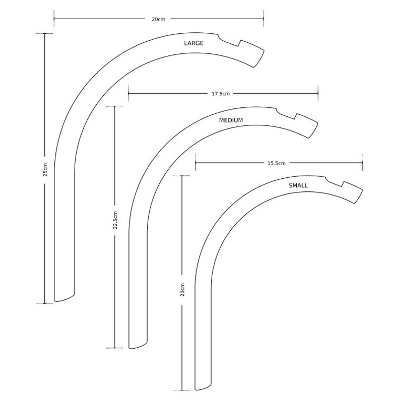 Puede incluir: Diagrama que muestra tres tama&ntilde;os de un producto met&aacute;lico curvo, etiquetado como "Grande", "Mediano" y "Peque&ntilde;o". El producto tiene 20 cm de ancho y 22,5 cm de alto. El tama&ntilde;o grande tiene 25 cm de alto, el tama&ntilde;o mediano tiene 17,5 cm de alto y el tama&ntilde;o peque&ntilde;o tiene 15,5 cm de alto.