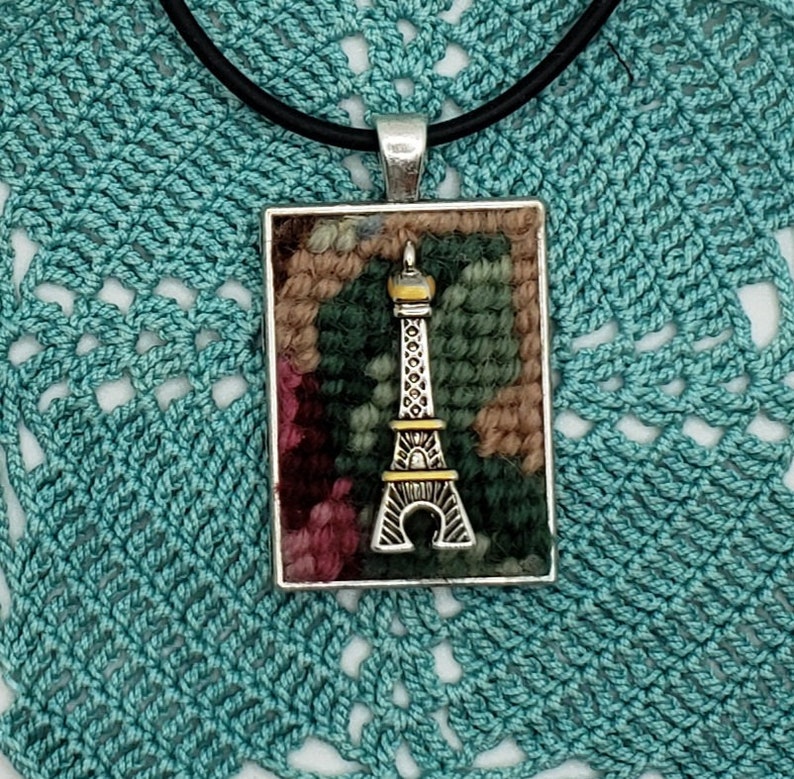 Paris Eiffel Tower Pendant Choker Charm Necklace