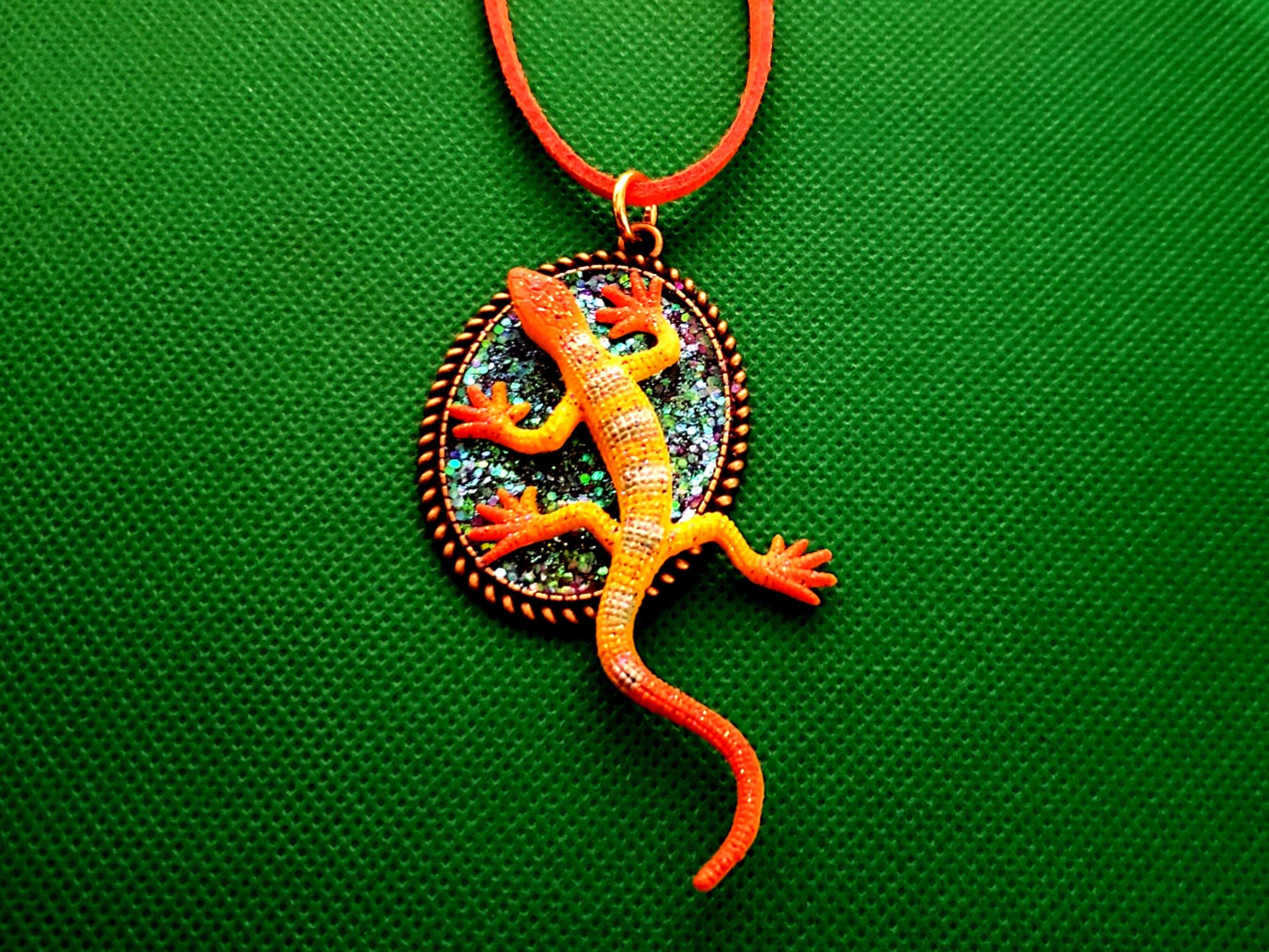 Cutest Gecko Lizard Glitter Resin Necklace Ever Pendant Etsy