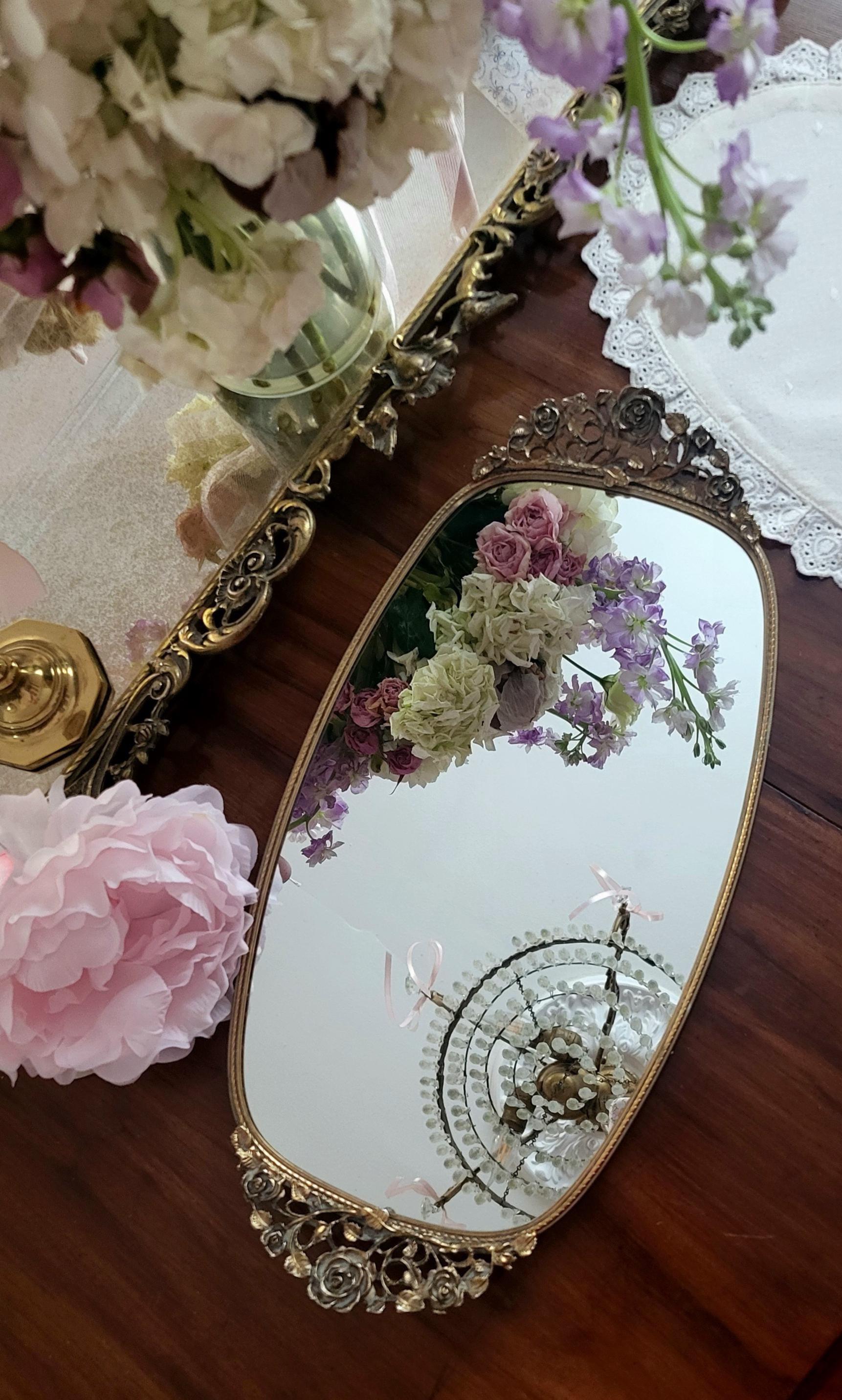 Gorgeous Rose Embellished Vintage Mirrored Vanity Display Tray Shabby Chic