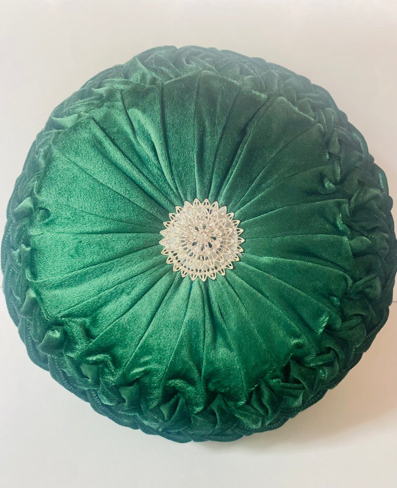 Luxury Emerald Green Round Velvet Pillow / Christmas Pillow / Round