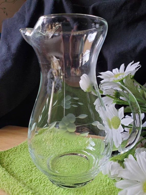 Princess House Crystal Heritage Collection Pitcher With Ice Lip