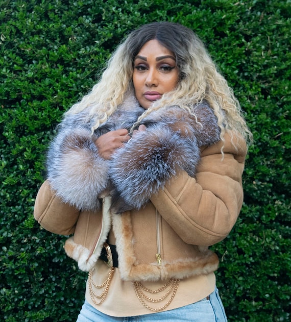 Women's Short Crop Shearling Sheepskin 