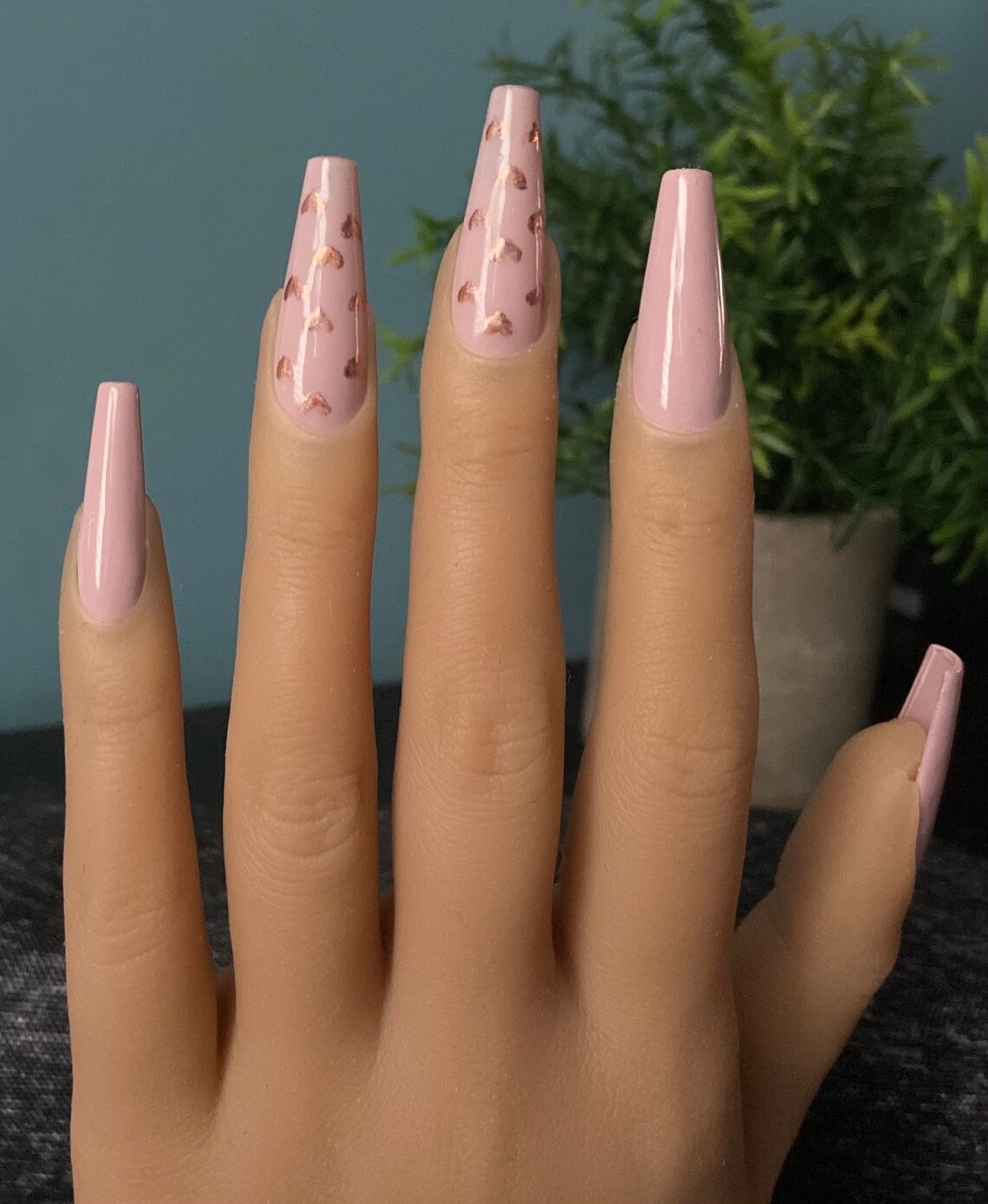Rose Gold Hearts / Dusty Pink Nails with Rose Gold Holographic | Etsy
