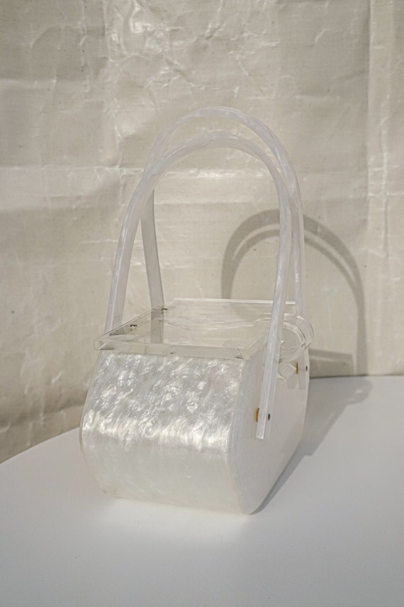 50's Pearly White Lucite Purse - Unique Shape Box… - image 4