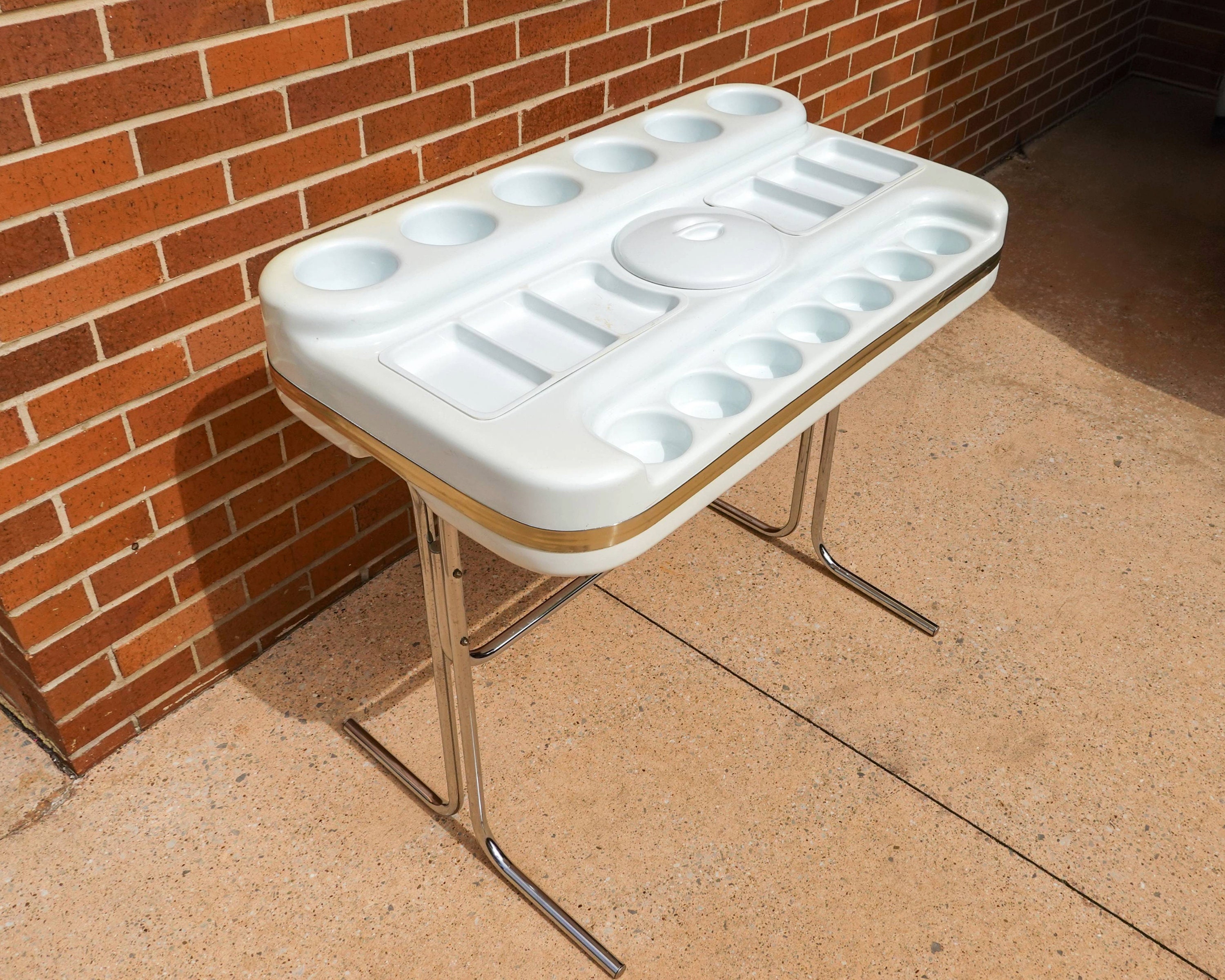 アメリカ製 50s オルモルスタイル フィリグリー小物入れ ビンテージ 70s Floating Molded Plastic Bar - Oryk, Orix, Ice N'easy Bar