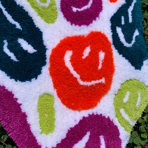 Trippy Smiley Face Wall Hanging Hand Tufted image 3