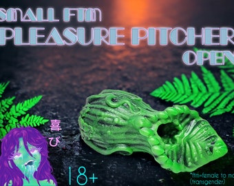 Small FTM Plesure Pitcher - Open