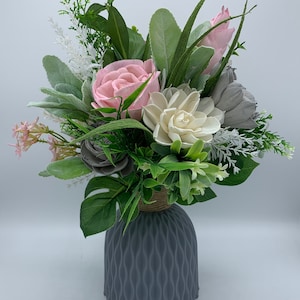 Everlasting artificial sola wood flower arrangement
