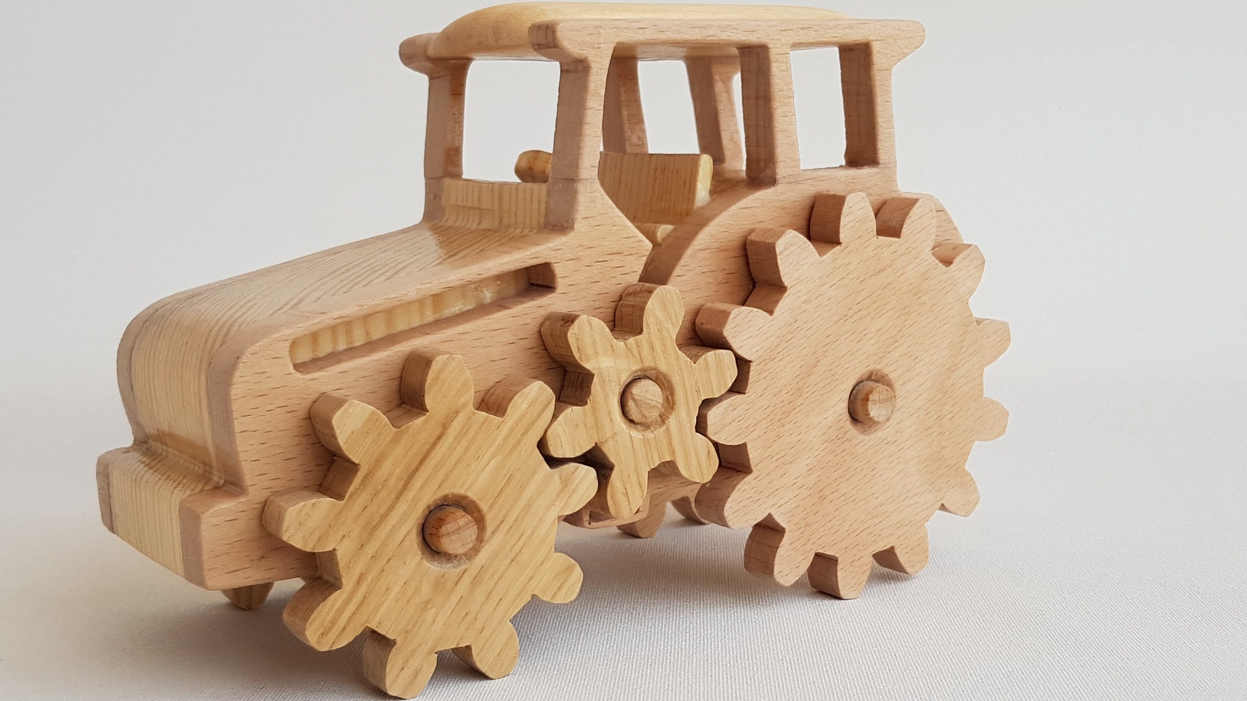 SEWACC 40pcs Wooden Gears Toys for Kids Wood Shapes for Crafts Wooden Wheel  Wooden Spools for Crafts DIY Wood Gear Embellishments Puzzle Toy Aldult