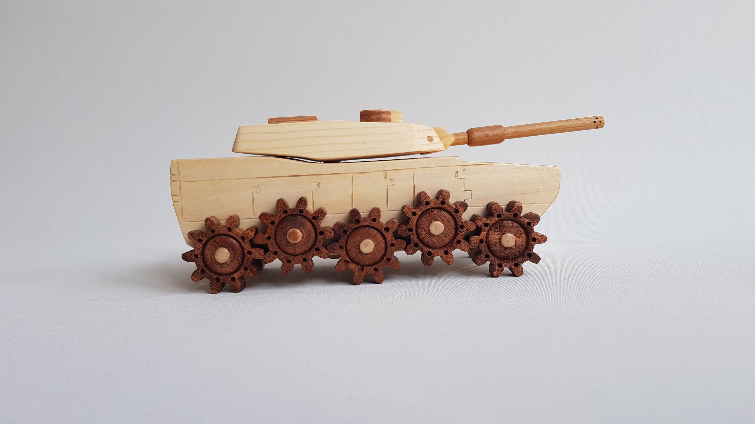Wooden Gear Tank Toy Plans & Patterns PDF Download Toy for Kids, Wooden