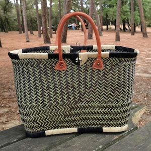 Woven straw tote basket, colorful market basket, handmade artisanal bag, wicker shopping tote, XXL basket