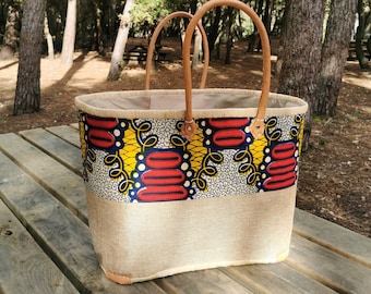Natural raffia and wax fabric basket, trendy beach basket, closing picnic basket