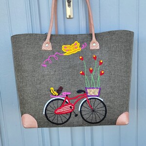 Large beach straw basket, embroidered straw tote bag, beachbag, raffia basket, woven market basket, race, shopping, beach Beige