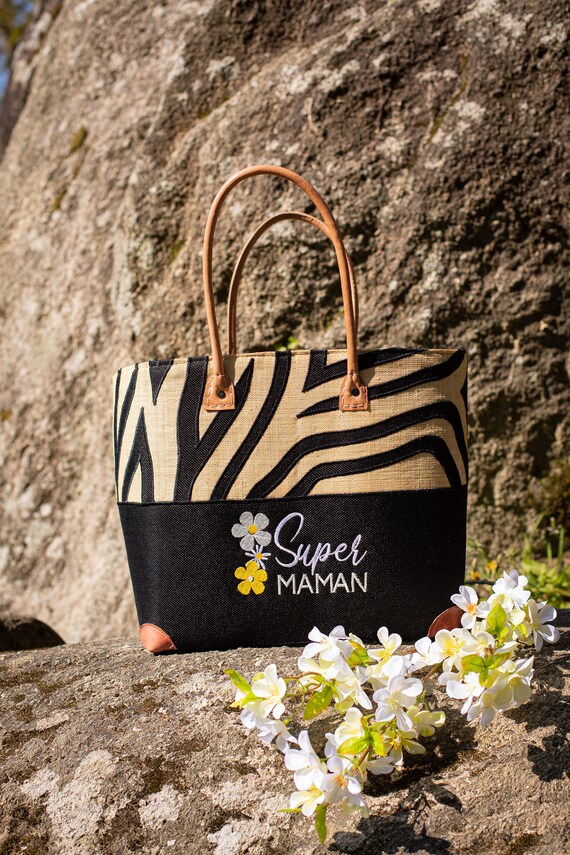 Mothers handbag 2025