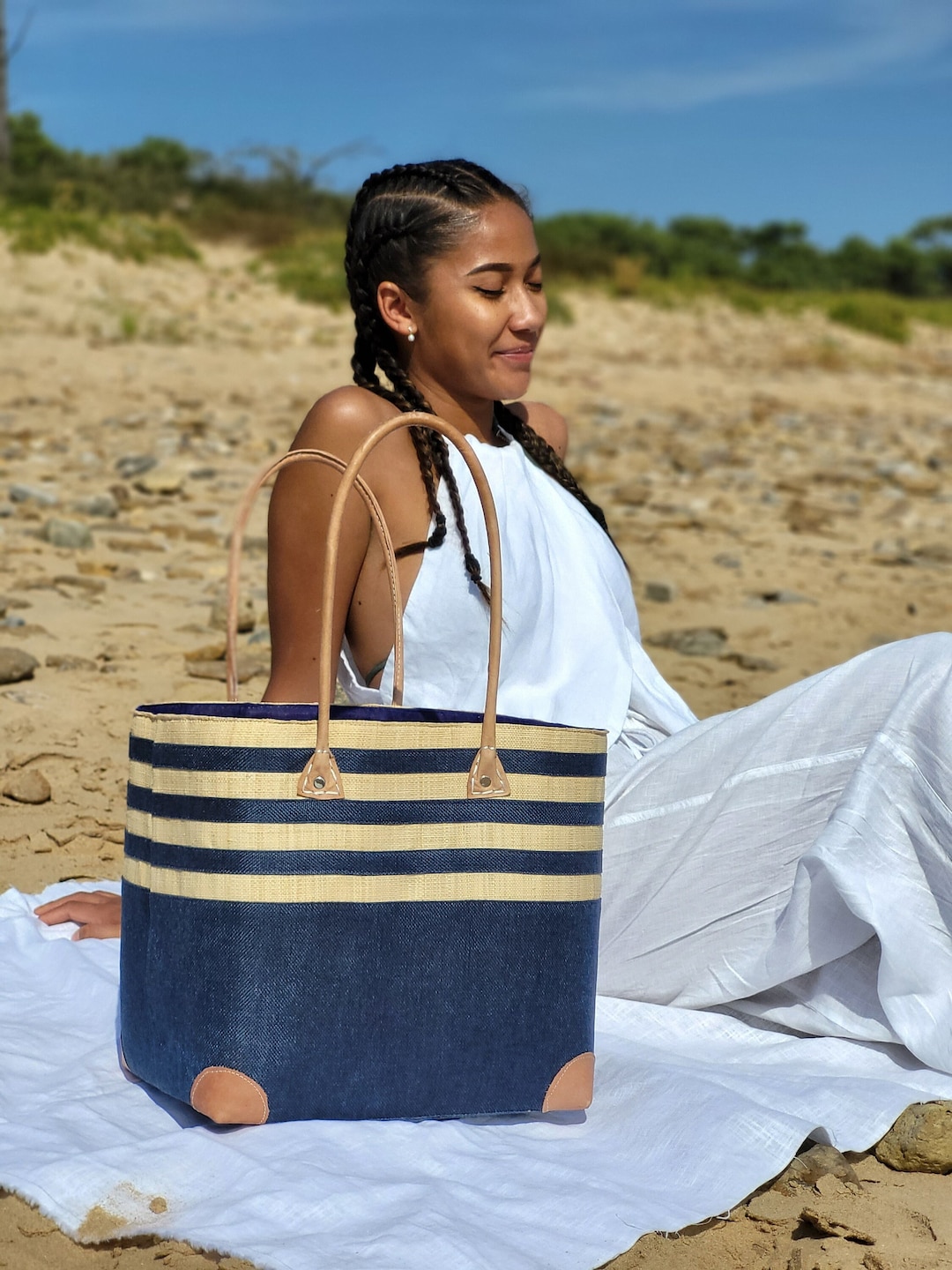 Strandkorb, Strandtasche aus Bast, Strandtasche aus Korbgeflecht