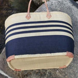 Very large family beach bag, straw beach basket, market tote basket, raffia basket bag Rayure bleu