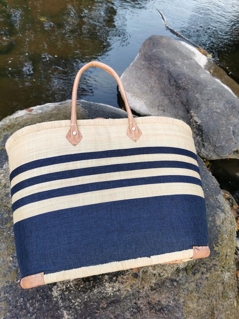 Very large family beach bag, straw beach basket, market tote basket, raffia basket bag Rayure bleu