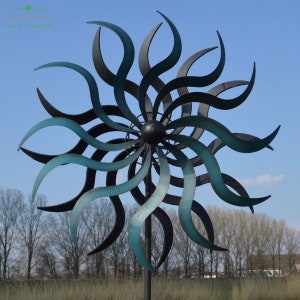 Wind Spinner Blue