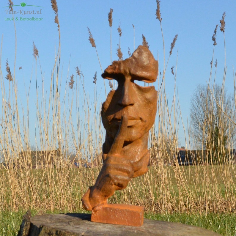 Gietijzeren Tuinbeeld Het Moment m man die om stilte vraagt zdjęcie 3