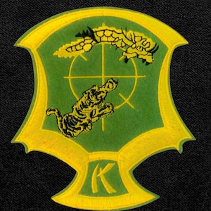 Parche bordado con el escudo de Kenpo Karate de 1971 / Artista tributo a Elvis (verde)