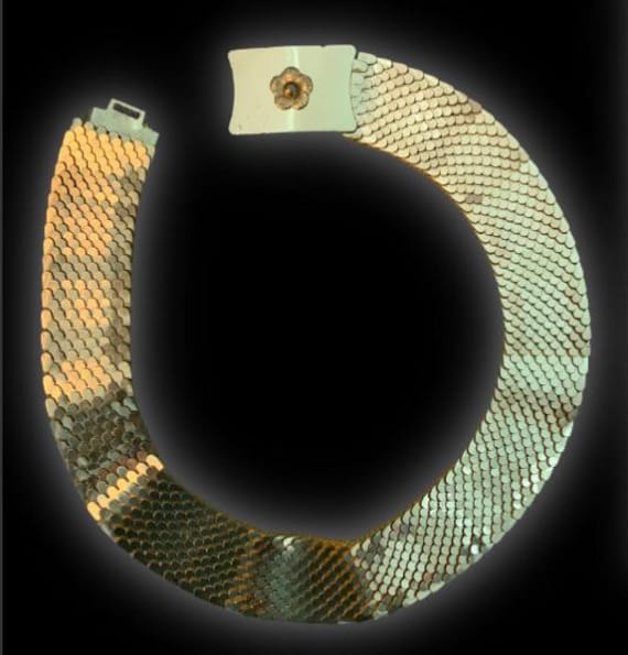 Vintage 1960s Gold Tone Fish Scale Segmented Stretch Belt w Bark Texture Clasp Vintage Gold Tone Textured Fish Scale Disco Era Elastic  main image 2