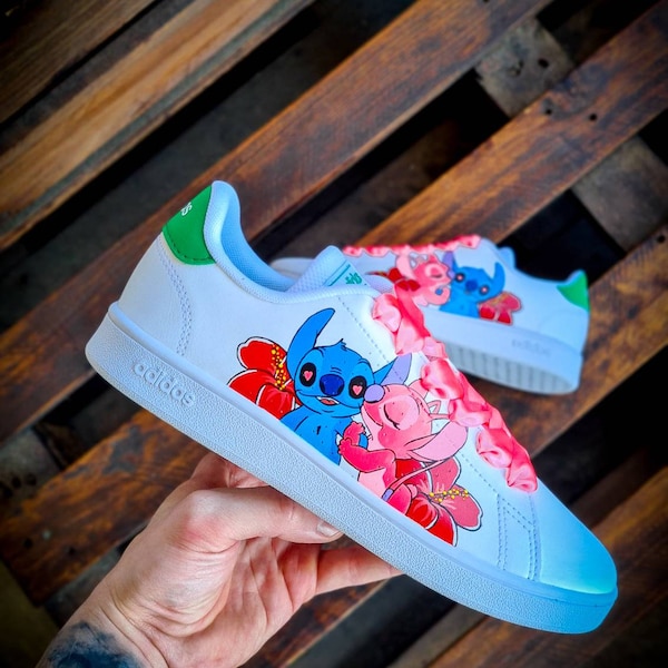 Adidas Stan Smith ou Advantage Stitch et Angel custom