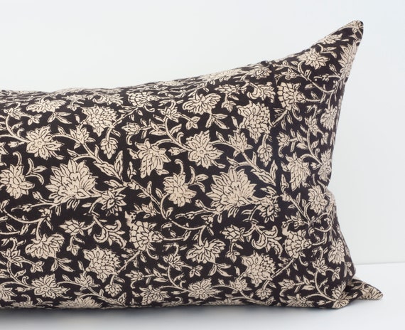 TUULA 14x36 Floral Long Lumbar Pillow Cover Floral Oversized Lumbar Black Block Print Lumbar Pillow Black Floral Lumbar Floral Bed Pillow Etsy UK