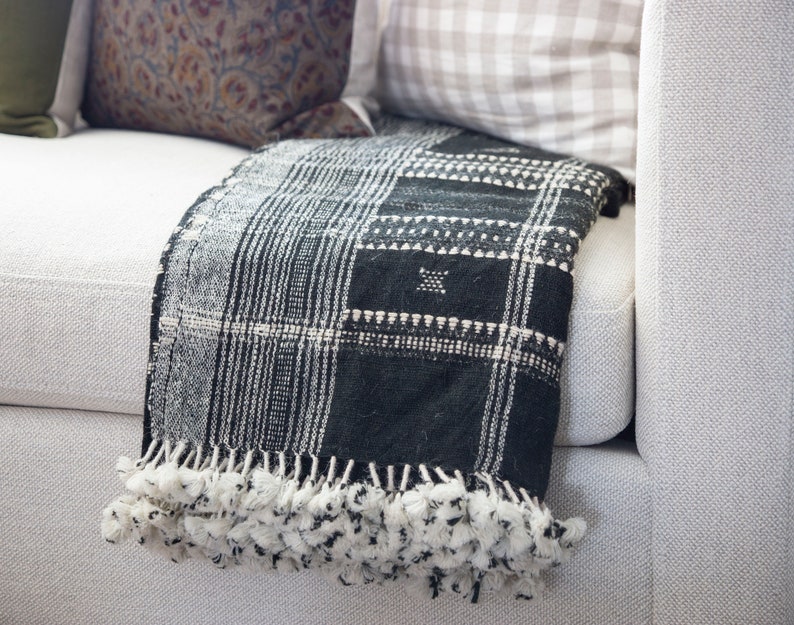 ARAV Black Stripe Indian Wool Throw Blanket Bhujodi Blanket Rustic Farmhouse Modern Cottage Living Room Décor Earthy Handwoven image 3