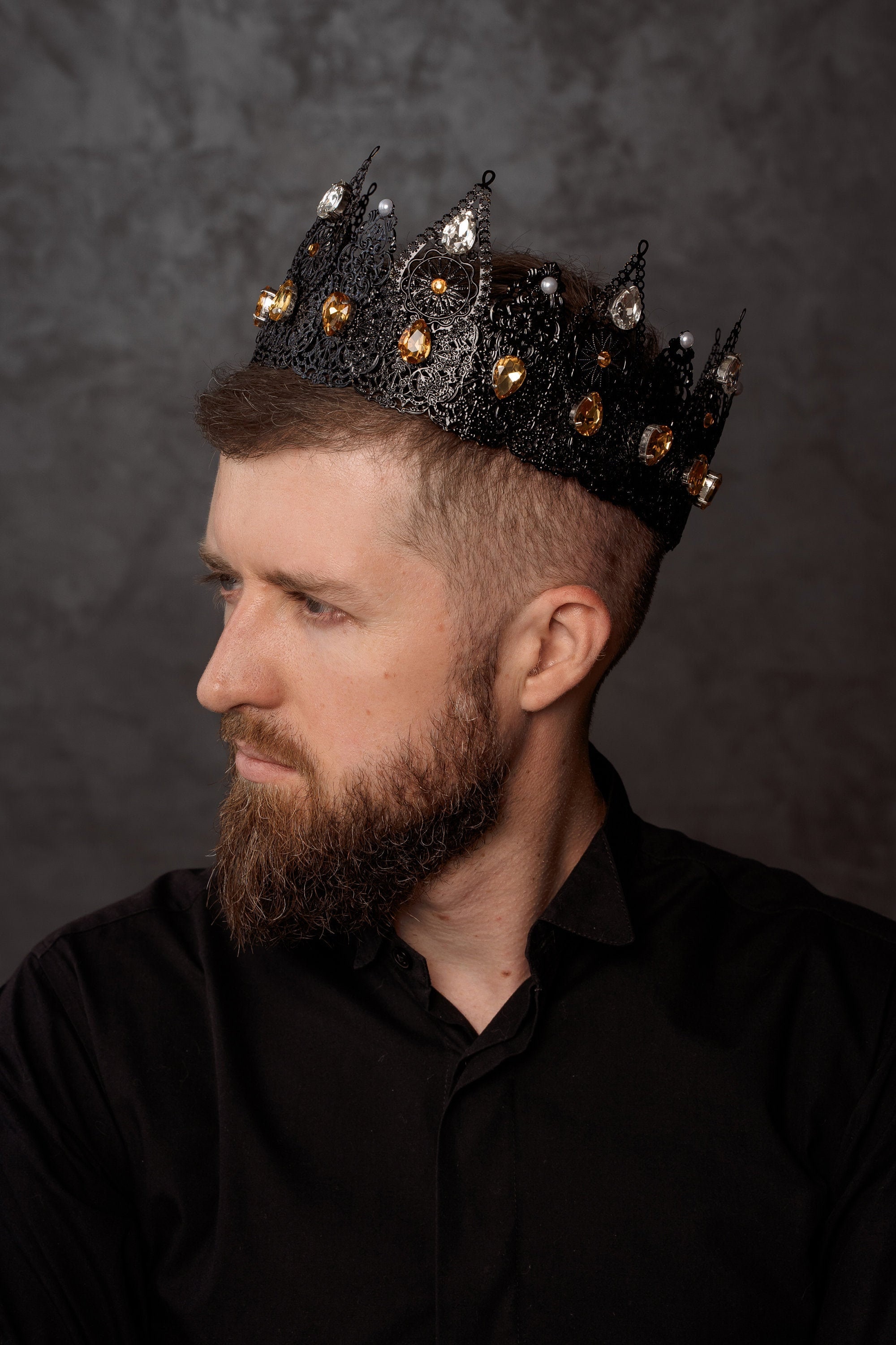 Black King Crowns