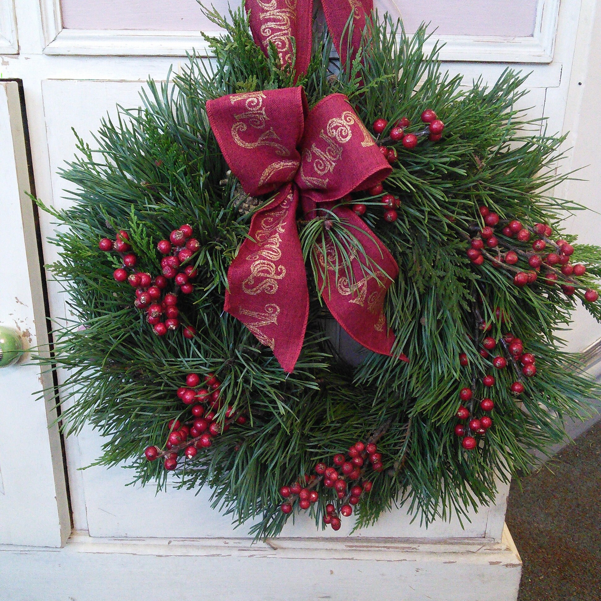 Fresh Christmas wreath | Etsy