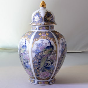 Toyo Japanese Jar: Peacock Floral Design, Collectible Vase