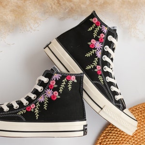 Custom Embroidered Converse High Tops, Wedding Flowers Embroidered Converse, Bridal Flowers Embroidered Sneaker, Personalized Bridal Sneaker