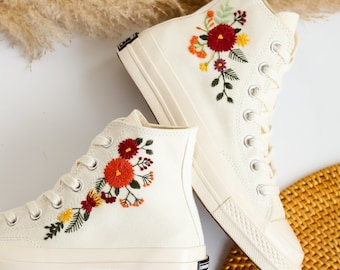 Scarpe da sposa per la sposa, Converse personalizzate con fiori ricamati per la sposa, Sneakers con fiori ricamati per la sposa, Sneaker da sposa personalizzate