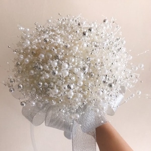 Pearl Bridal Bouquet/ Handmade Wedding Bouquet/ Hand Held Wedding Bouquet