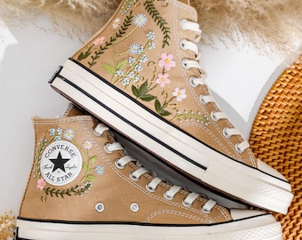 Converse Floral, Converse Marrón con Bordado de Flores Pequeñas para Otoño, Zapatos Converse con Bordado de Flores para Jardín, Para Niñas de las Flores