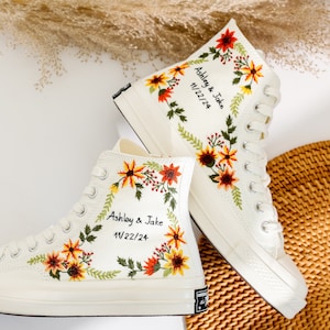 Converse de boda bordados personalizados, nombre y fecha, Converse de boda bordados con girasoles, bordado para el día del aniversario, regalos de boda boho