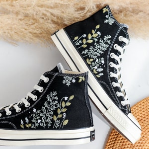 Embroidery Converse High Tops, Flower Embroidered Converse, Flower Embroidered Shoes Custom, Converse Chuck Taylor Embroidered Garden Flower