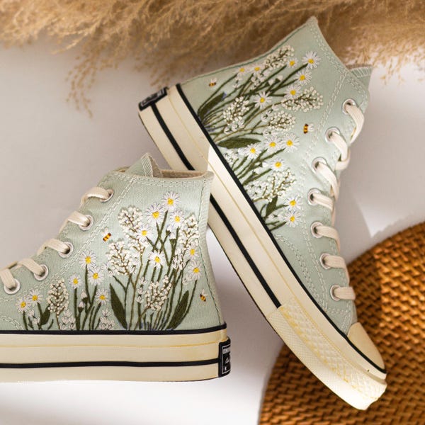 Custom Floral Embroidered Convers High Tops Mint Green, Handmade Daisy Floral Embroidered Sneakers, Embroidery Converse For Bride, Gift Her