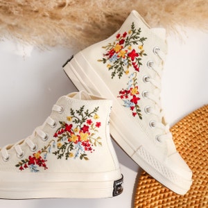 Wedding Sneaker for Bride, Wedding Flowers Embroidered Converse Custom, Wildflower Bridal Bouquet Embroidered Shoes, Gifts for Girlfriend