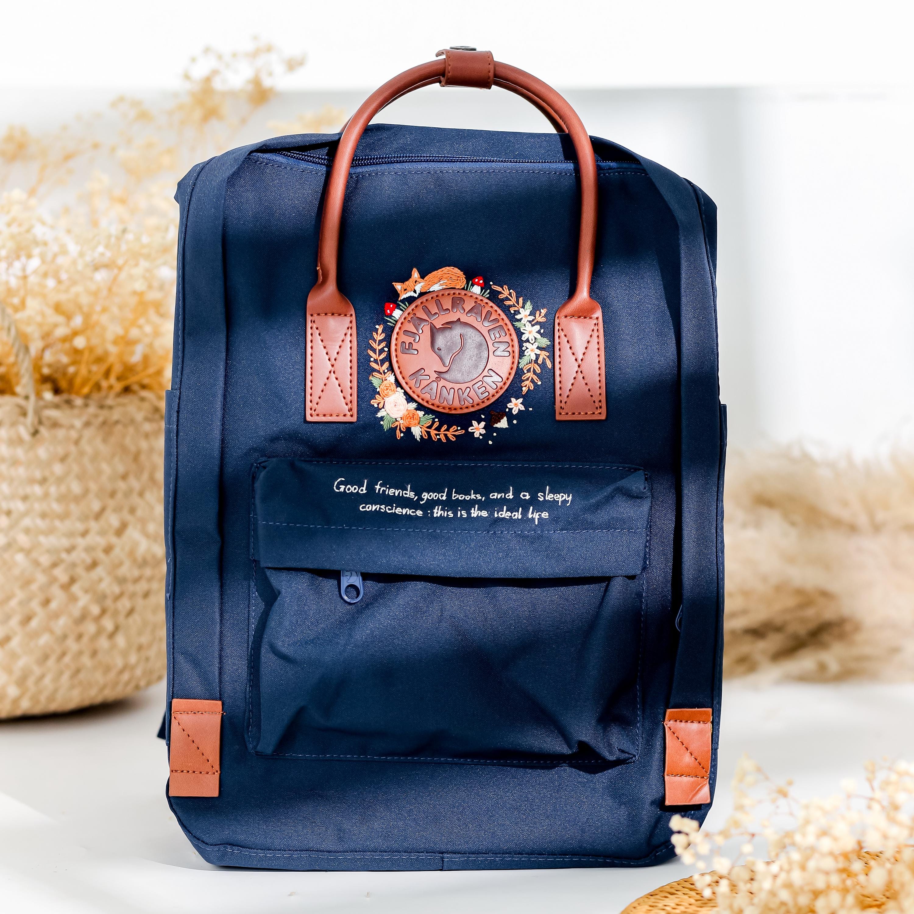 【GRAVER】22FW★ Flower Bear Smile Embroidery Backpack GRAVER】22FW☆ Flower Bear Smile Embroidery Backpack