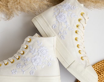 Embroidered Converse Platform, Custom Wedding Converse for Bride, Flower Embroidered Shoes, Bridal Flower Embroidered Sneaker, Wedding Gifts