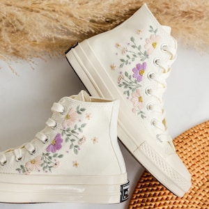 Wedding Converse, Bridal Flower Embroidered Sneakers Custom, Converse Embroidery Floral, Flower Embroidered Converse, Hand Embroidered Shoes