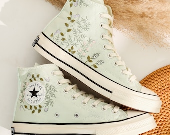 Custom Converse Embroidery Shoes, Small Flower Embroidered Converse 1970s, Flowers Embroidered Sneakers Custom, Personalized Gifts for Her
