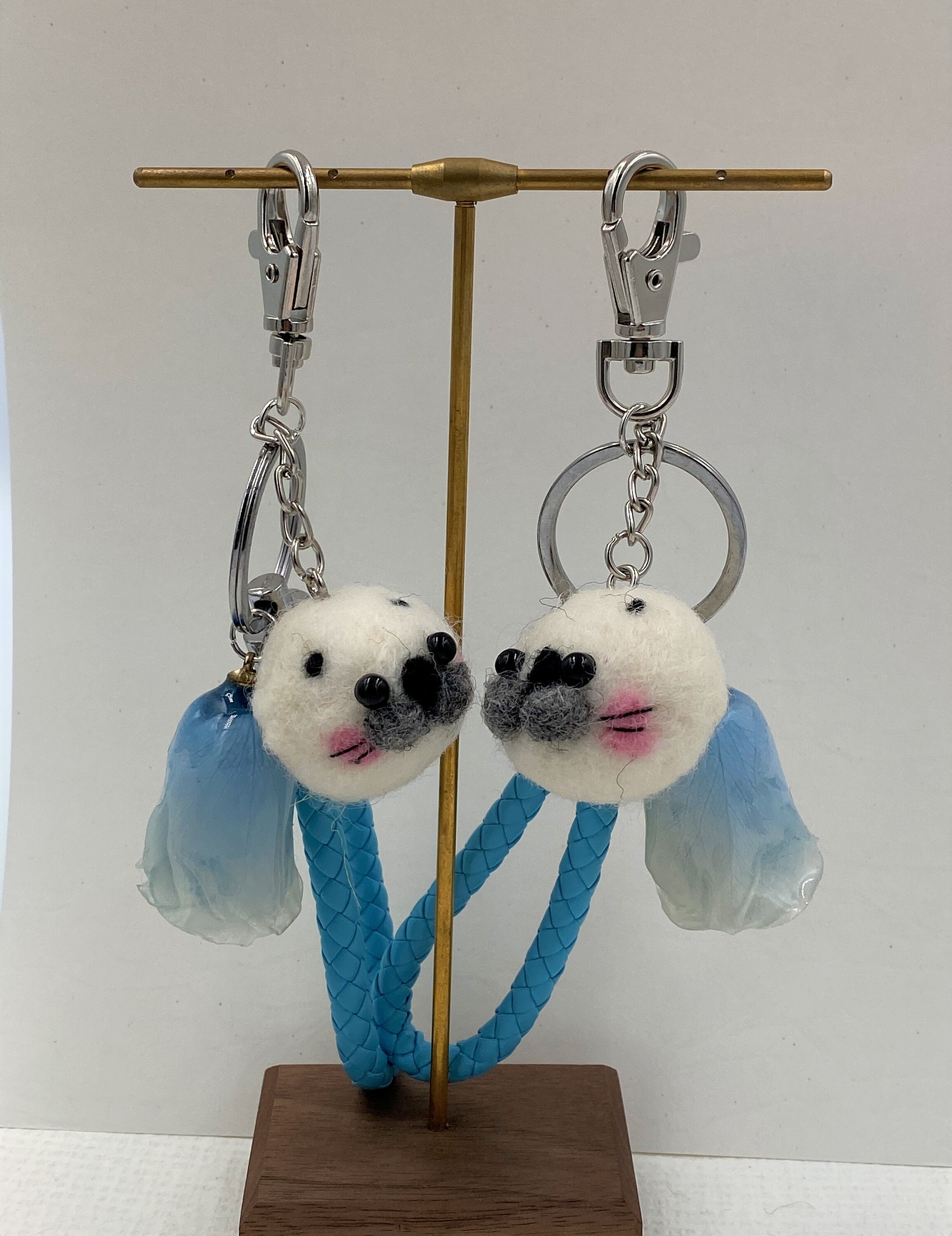 Real Flower Keychain Felted wool Keychain Seal keychain Etsy