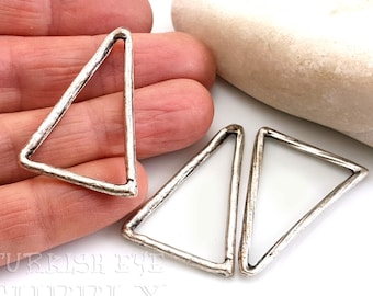 Silver Triangle Charm, Large Triangle Pendant, Geometric Jewelry, Triangle Charms, Silver Plated Minimalist Jewelry, Silver Findings, 2Pc