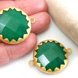 Emerald Green Gemstone Connector, Gemstone Bracelet Findings, Faceted Gemstone Pendant, Gold Bezel Connector, 26mm Round Jade Connector