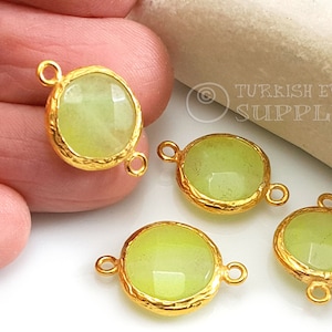 Peridot Green Jade Gemstone Connector, Gemstone Bracelet Findings, Gemstone Pendant, Hammered Gold Bezel, 14mm Round Jade Connector