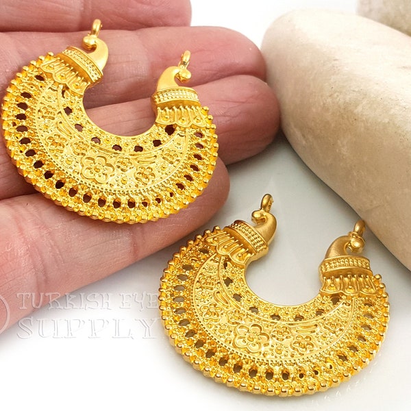 Gold Filigree Crescent Pendant, Filigree Chandelier Earrings, Earring Components, Oriental Earrings, Gold Jewelry Findings, 1Pc